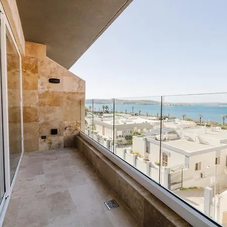 Clover Leaf B 05 By Homely Malta! Appartement