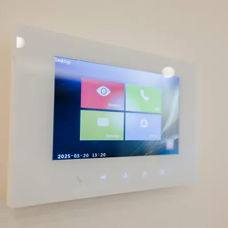 Clover Leaf B 05 By Homely Malta! Appartement