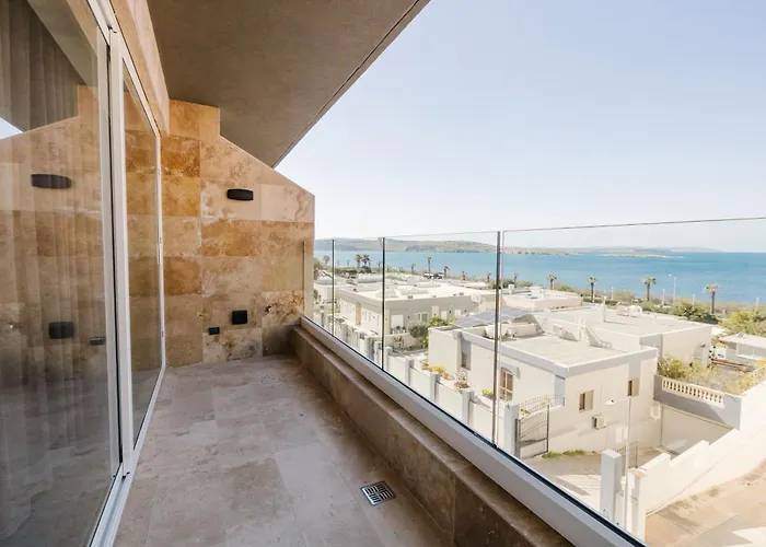 Clover Leaf B 05 By Homely Malta! Apartament